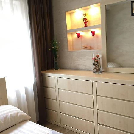 شقة Newly Renovated House تبليسي المظهر الخارجي الصورة