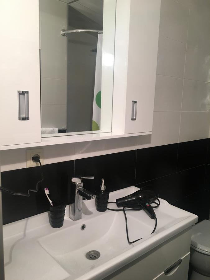 شقة Newly Renovated House تبليسي المظهر الخارجي الصورة