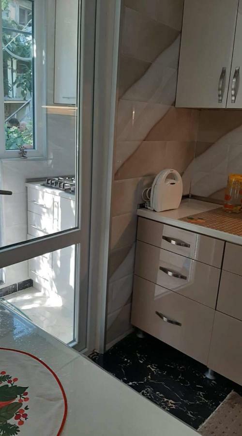 شقة Newly Renovated House تبليسي المظهر الخارجي الصورة