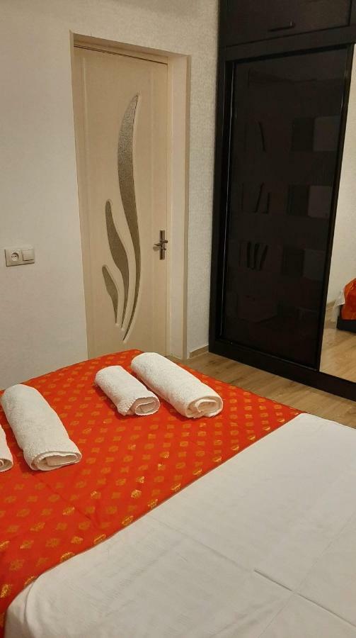 شقة Newly Renovated House تبليسي المظهر الخارجي الصورة