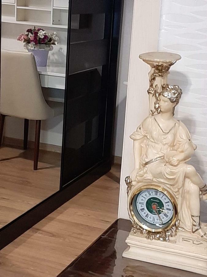شقة Newly Renovated House تبليسي المظهر الخارجي الصورة