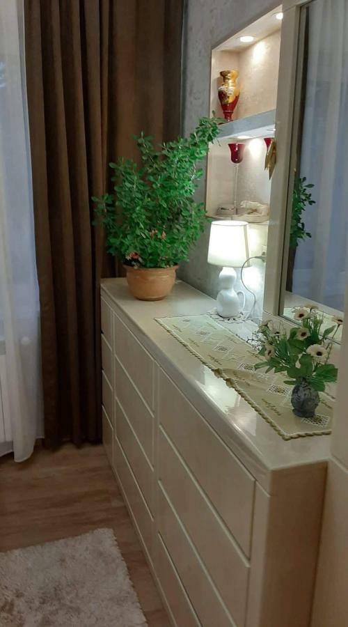 شقة Newly Renovated House تبليسي المظهر الخارجي الصورة